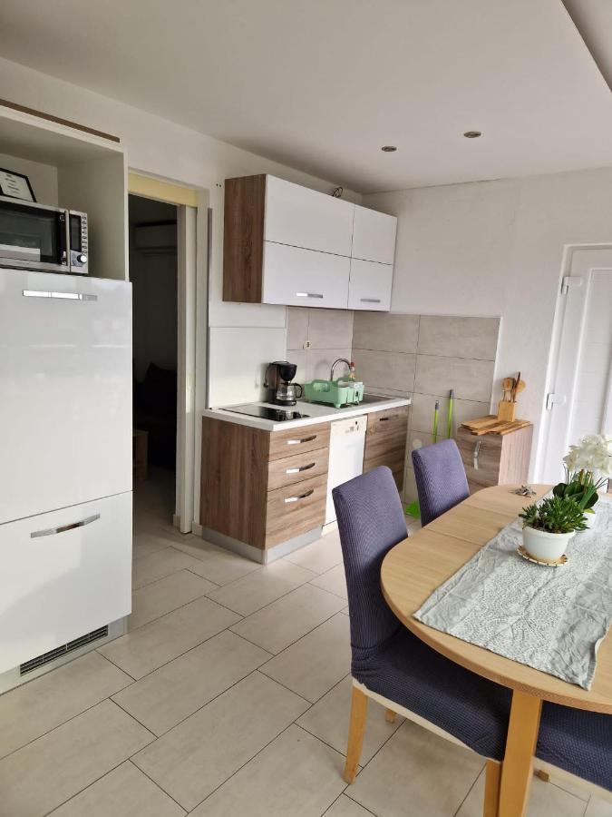 Apartment Vilic Πούλα Εξωτερικό φωτογραφία
