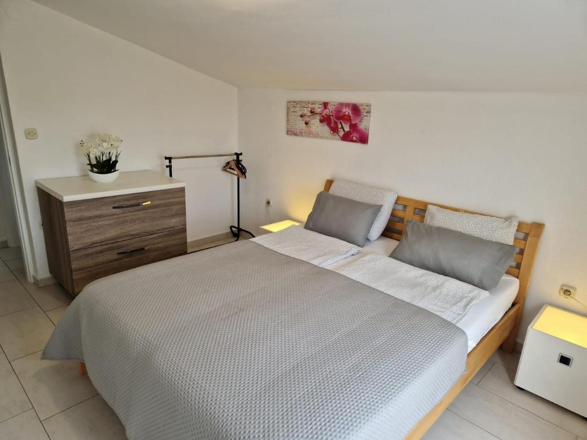 Apartment Vilic Πούλα Εξωτερικό φωτογραφία
