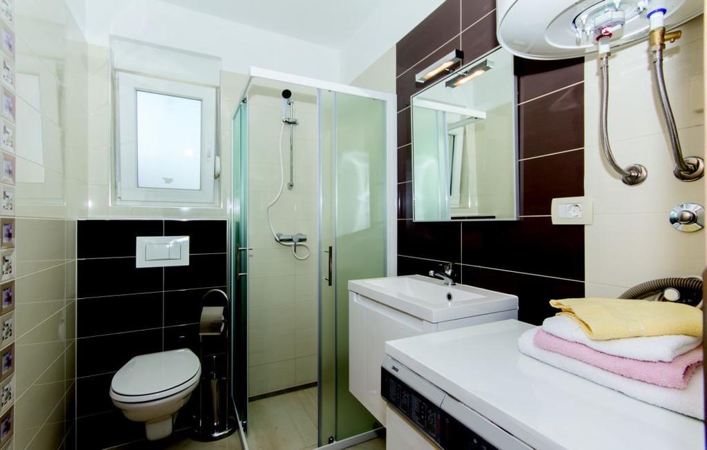 Apartment Vilic Πούλα Εξωτερικό φωτογραφία