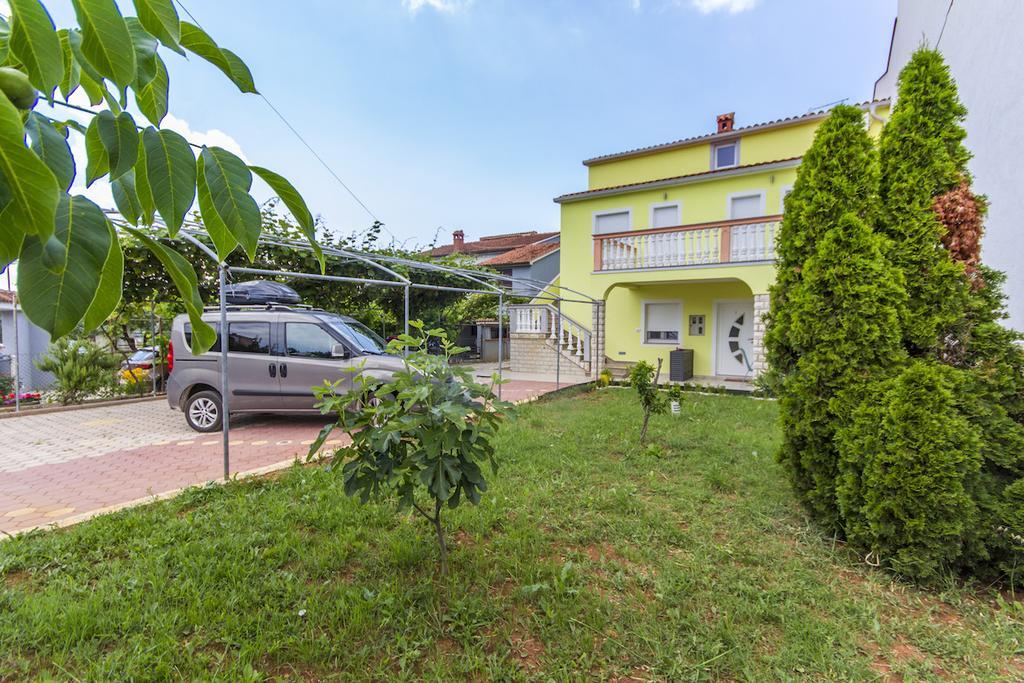 Apartment Vilic Πούλα Εξωτερικό φωτογραφία